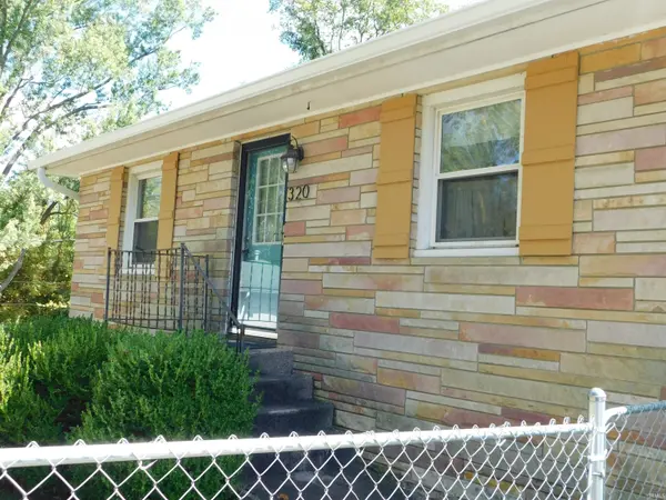 320 20th ST, Bedford, IN 47421