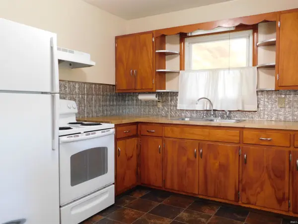 320 20th ST, Bedford, IN 47421