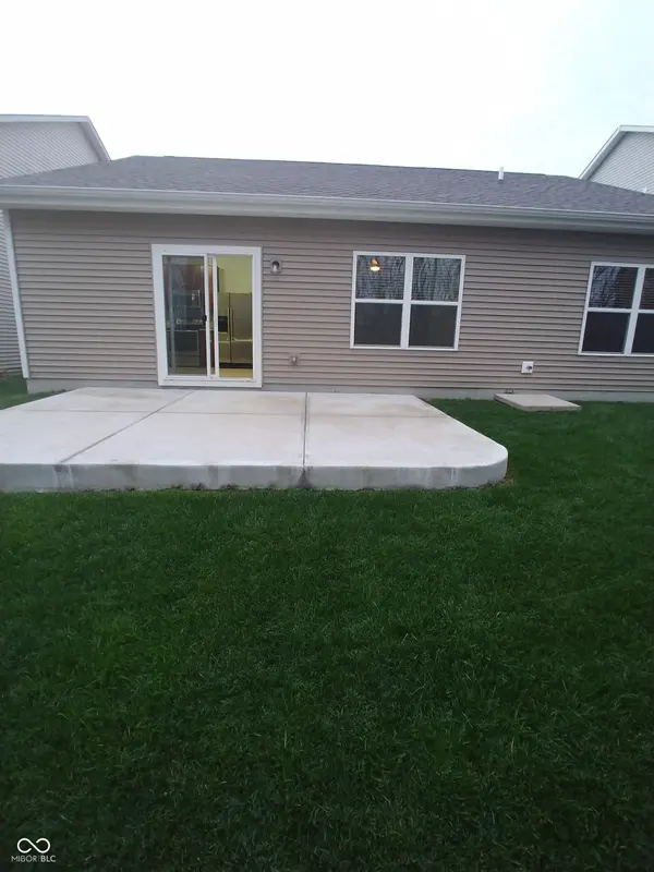 17337 Retford DR, Westfield, IN 46074
