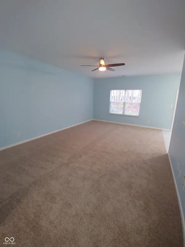17337 Retford DR, Westfield, IN 46074
