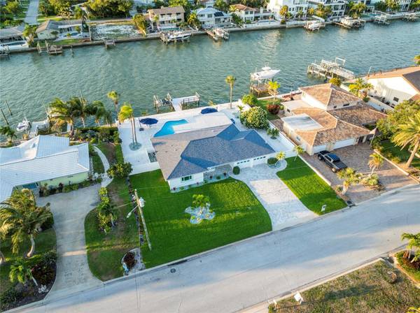 227 HOWARD DR, Belleair Beach, FL, 33786 photo 47