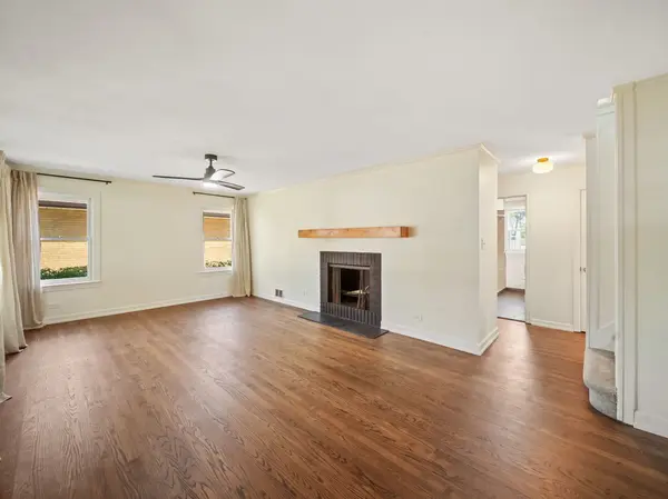 361 Bryant AVE, Glen Ellyn, IL 60137