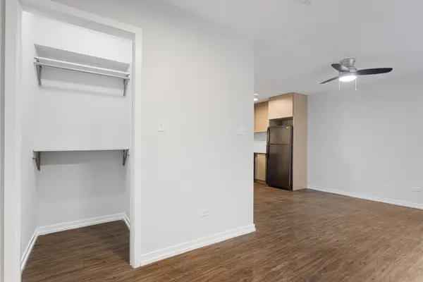 5411 N Winthrop AVE #217, Chicago, IL 60640