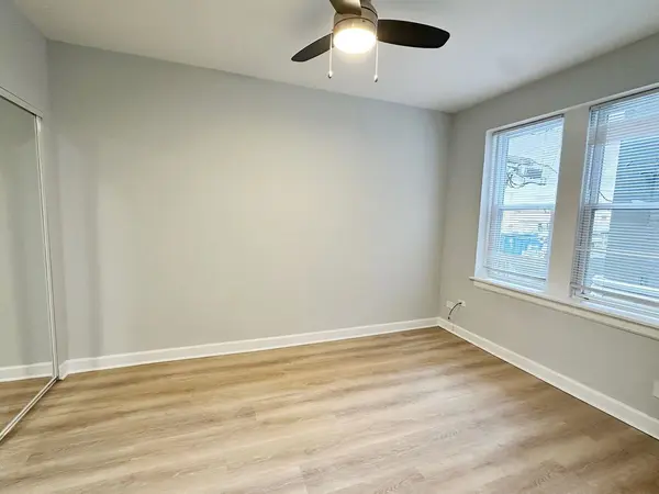 5710 N WINTHROP AVE #303, Chicago, IL 60660
