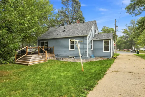 601 5th ST N, Dassel, MN 55325