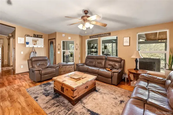 26131 Pinon Ridge DR, Aguilar, CO 81020