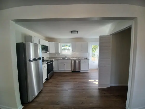 1807 McHenry Dr, Hopkinsville, KY 42240