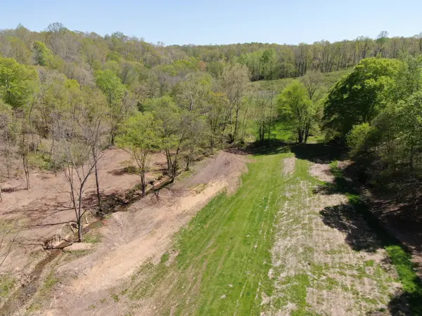 15041 Buckner Ridge Rd, Bon Aqua, TN 37025