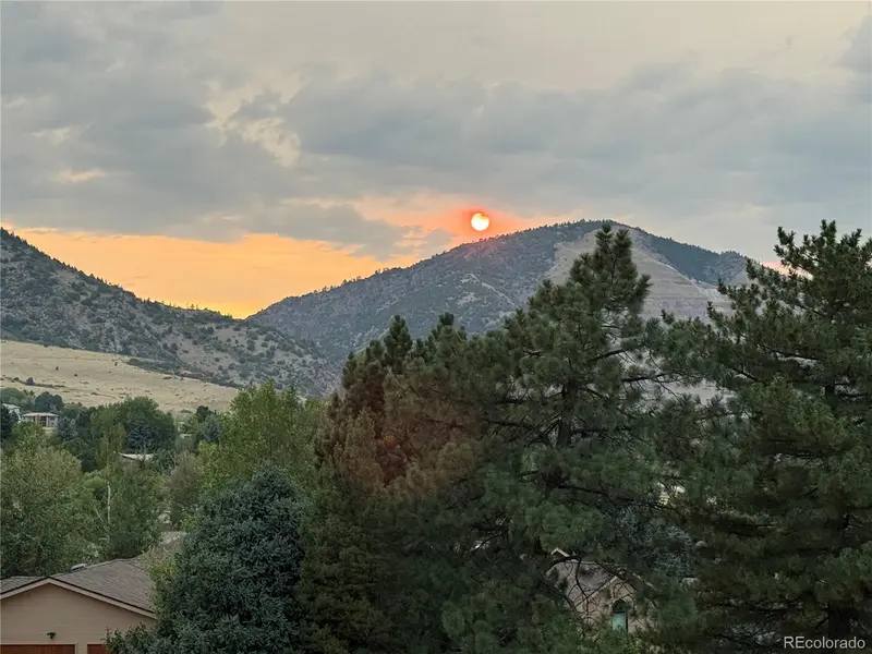 5590 Crestbrook DR, Morrison, CO 80465