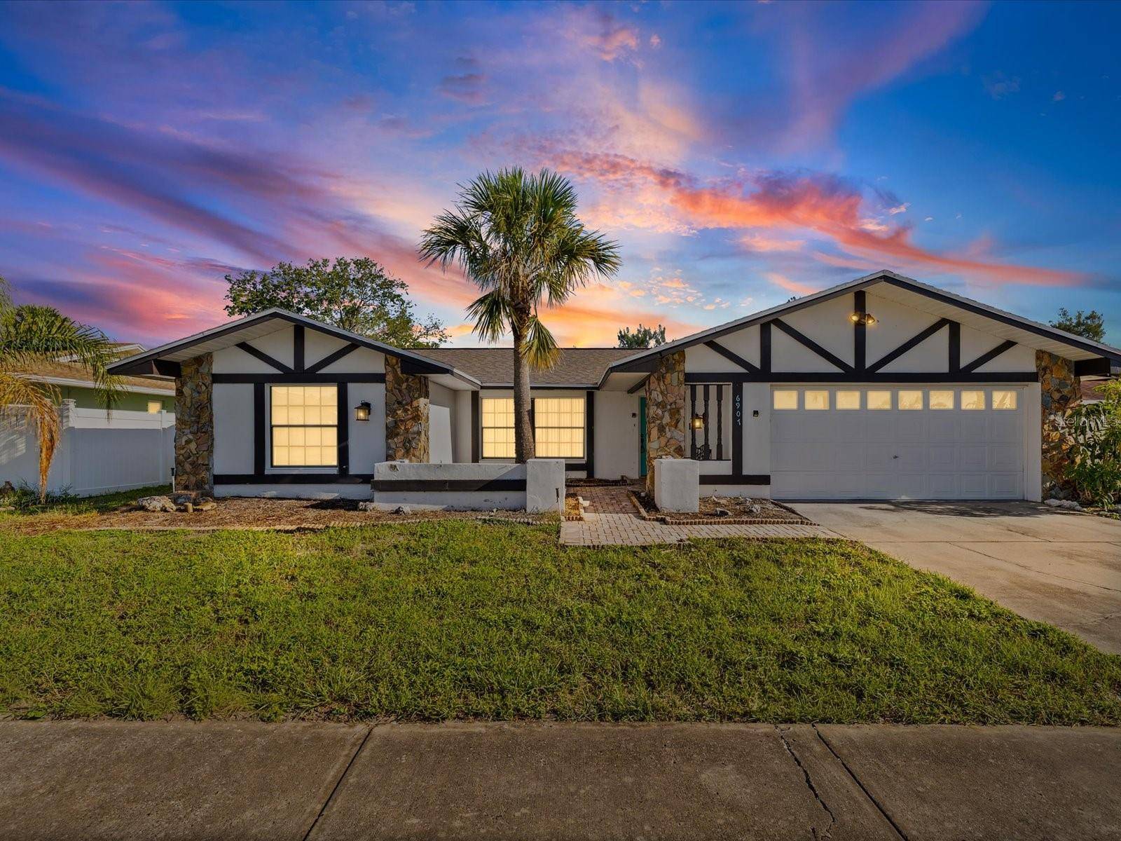 6907 BOTTLE BRUSH DR, Port Richey