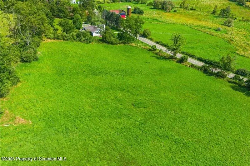 Whites Ferry RD, Falls, PA 18615