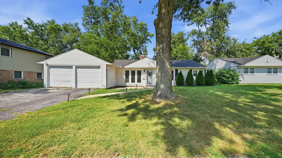 340 Indianwood BLVD, Park Forest, IL 60466
