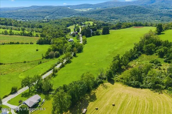 Whites Ferry RD, Falls, PA 18615