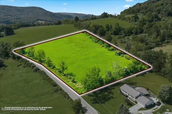 Whites Ferry RD, Falls, PA 18615
