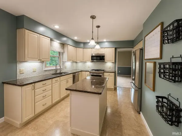 1503 Honey LN, Kokomo, IN 46902