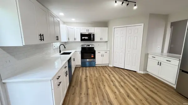 5514 Getty Ct. CTS, Granger, IN 46530