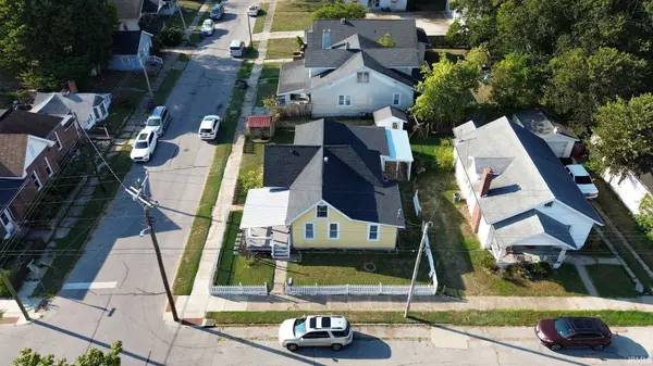 425 S 4th ST, Vincennes, IN 47591