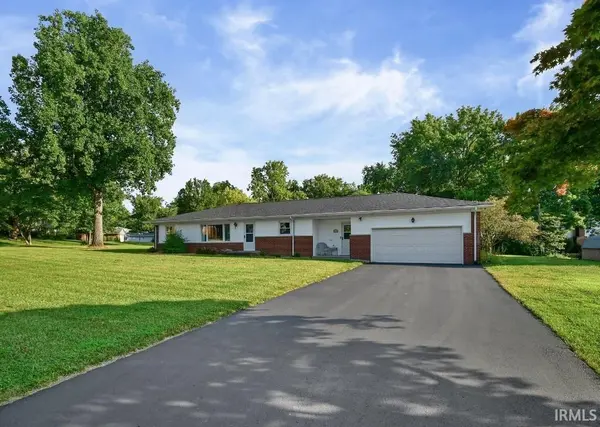 110 Blueberry LN, West Lafayette, IN 47906
