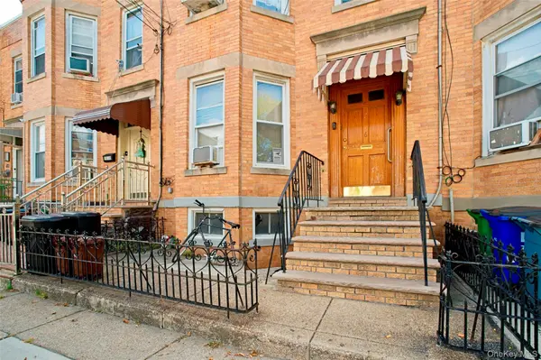 7516 64th ST, Glendale, NY 11385