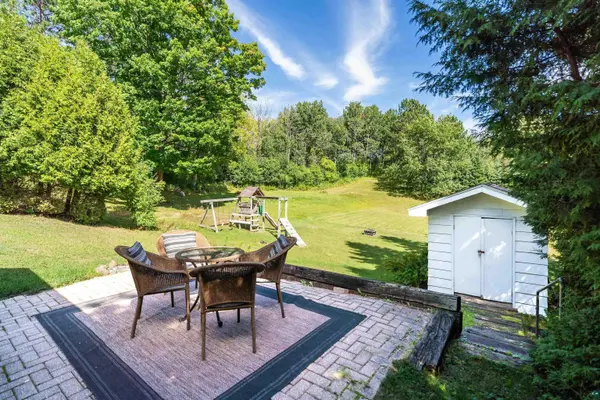326 Stroll Ave, Duluth, MN 55811