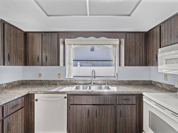 6907 BOTTLE BRUSH DR, Port Richey, FL, 34668 photo 22