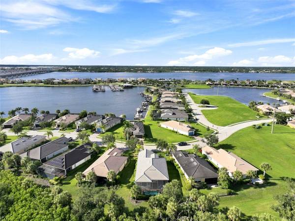 5057 LAKE OVERLOOK AVE, Bradenton, FL, 34208 photo 60