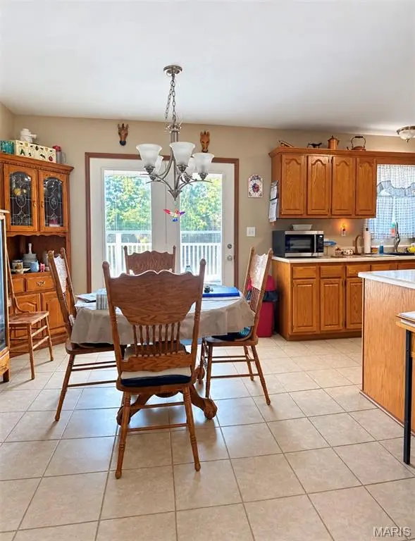 196 Indian Prairie LN, Union, MO 63084