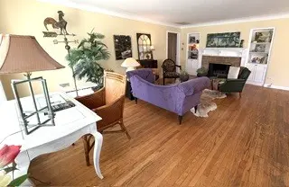350 Ridgewood AVE, Glen Ellyn, IL 60137