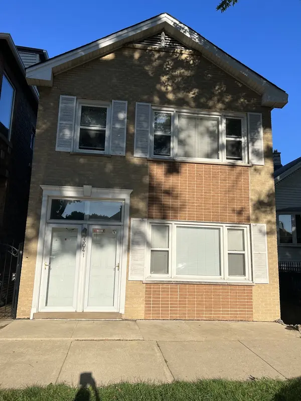 3041 S Lowe AVE, Chicago, IL 60616