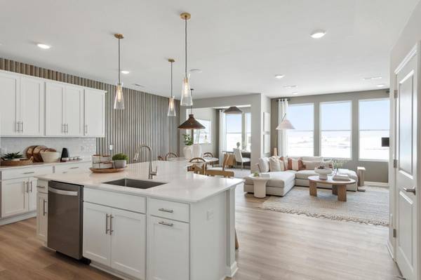 14924 Avondale VW, Rosemount, MN 55068