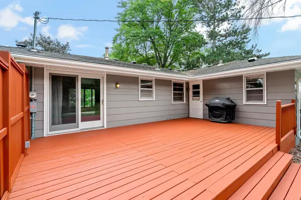 5921 Wisconsin CIR N, New Hope, MN 55428