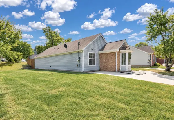 614 Poplar Pl, Nashville, TN 37216