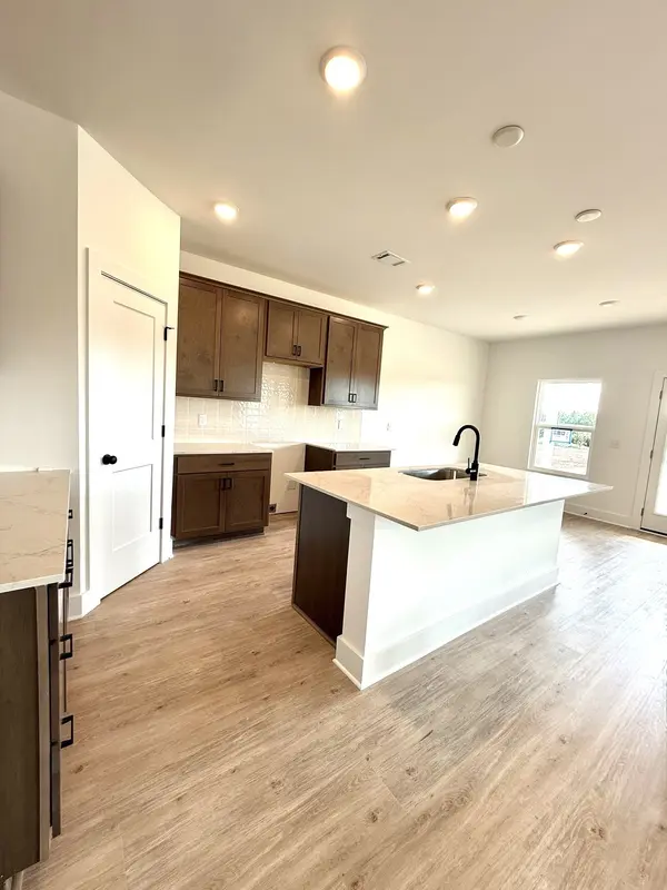 921 Watercourse Court, Nashville, TN 37214