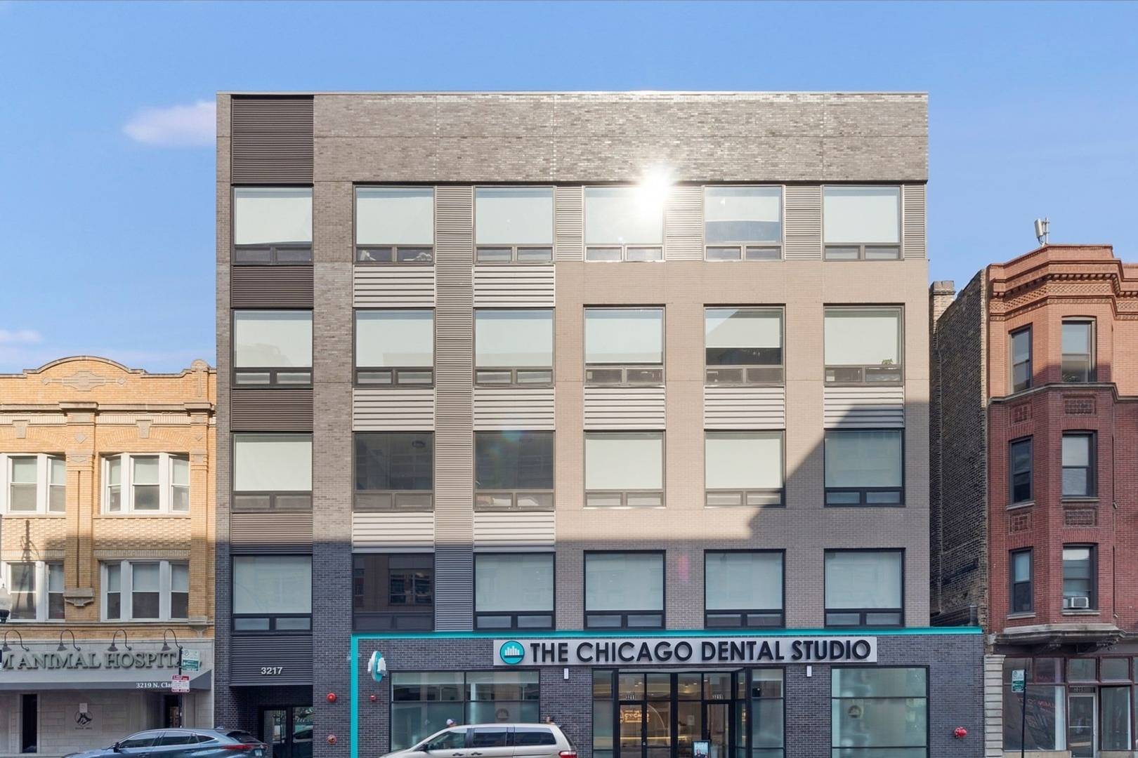 3217 N Clark ST #405, Chicago, IL 60657