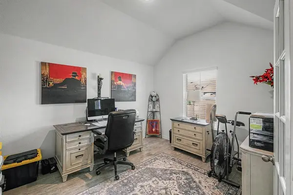 198 Spanish Moss Trail, Rhome, TX 76078