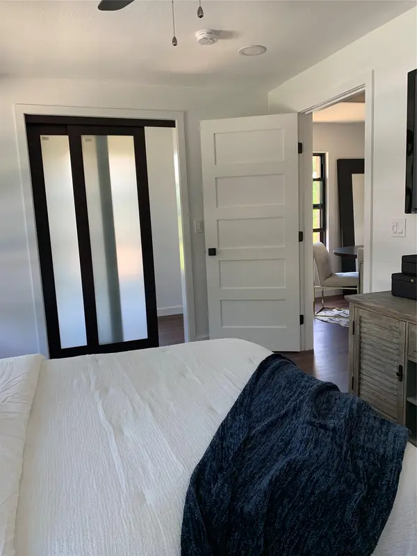 102 County Road 279 RD #102, Liberty Hill, TX 78642