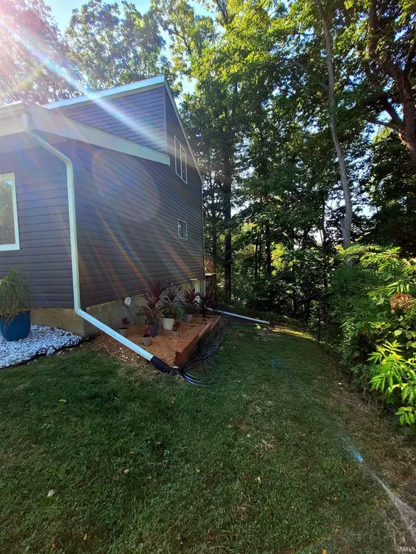 329 W North ST, Delphi, IN 46923