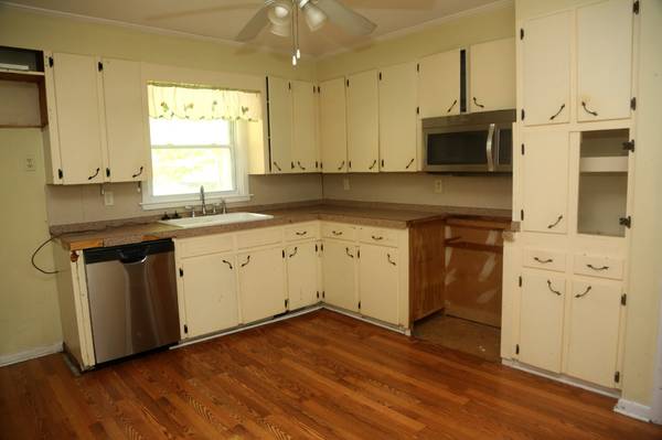 304 Hay Long Ave, Mount Pleasant, TN 38474