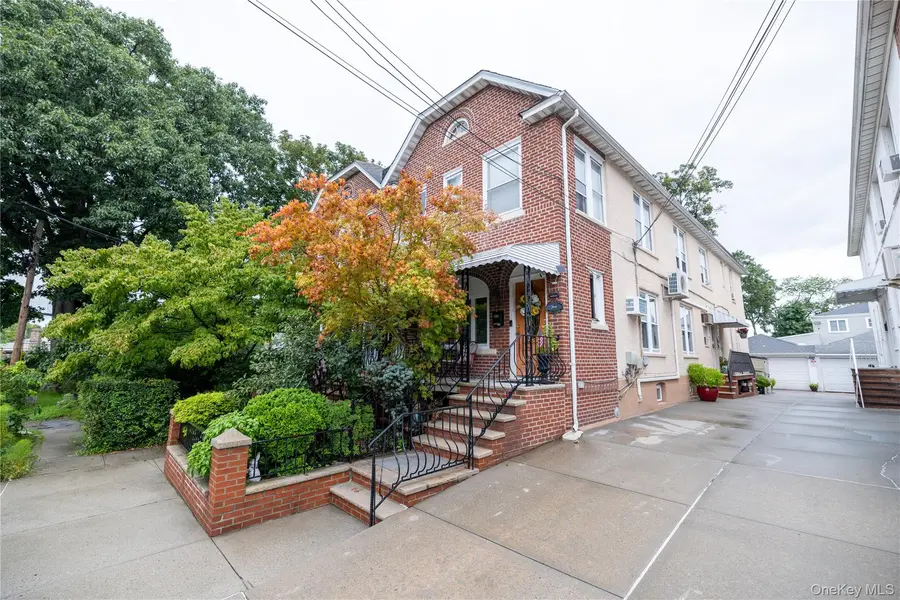 3931 201st ST, Bayside, NY 11361