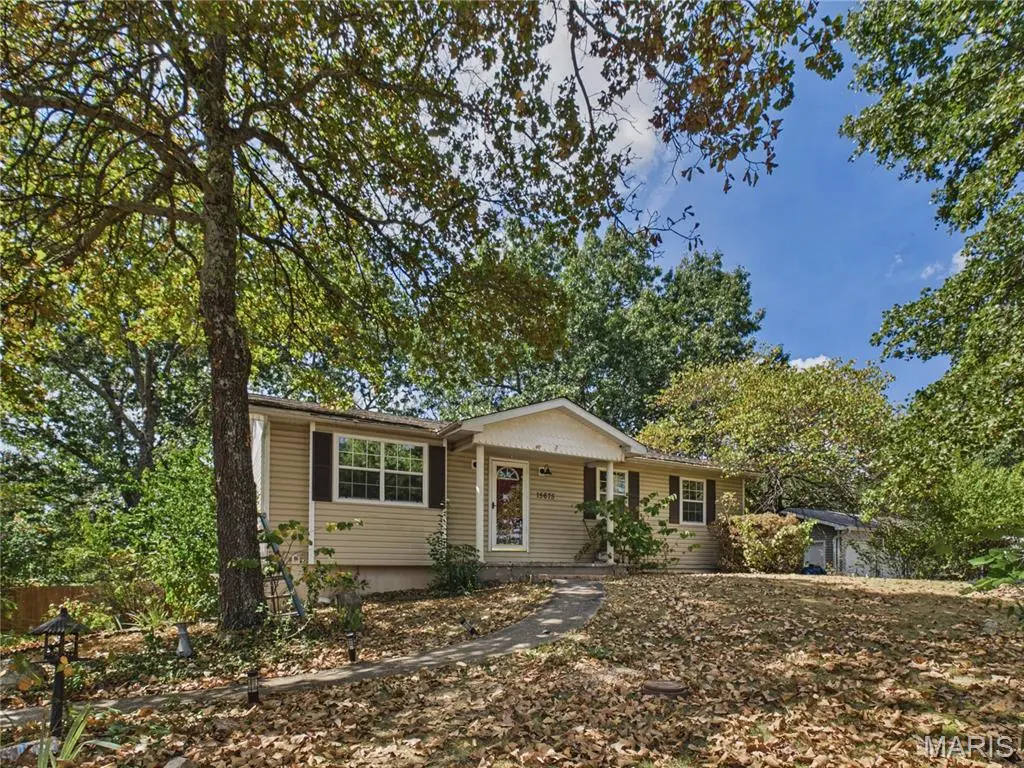 15675 Talon LN, St Robert, MO 65584