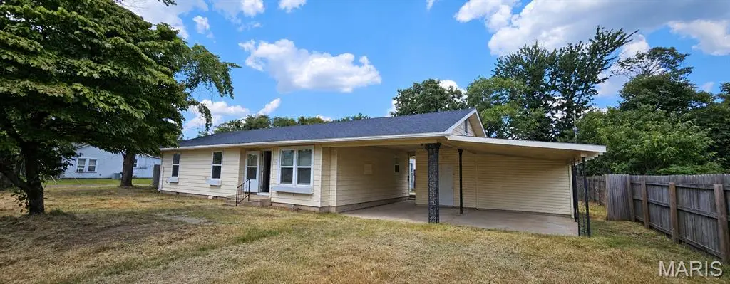188 Swank ST, Charleston, MO 63834