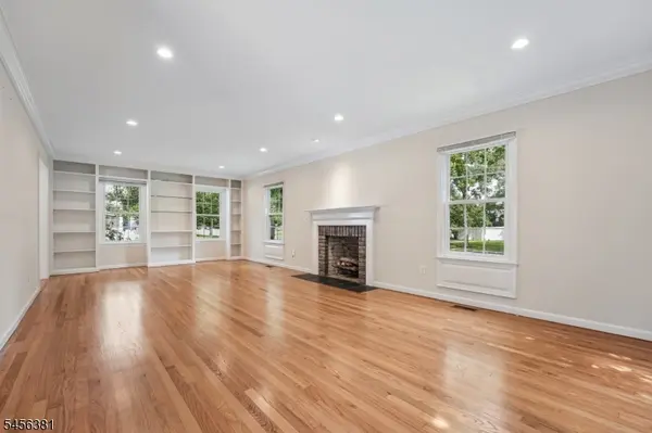 11 Vinal Pl, Madison Boro, NJ 07940