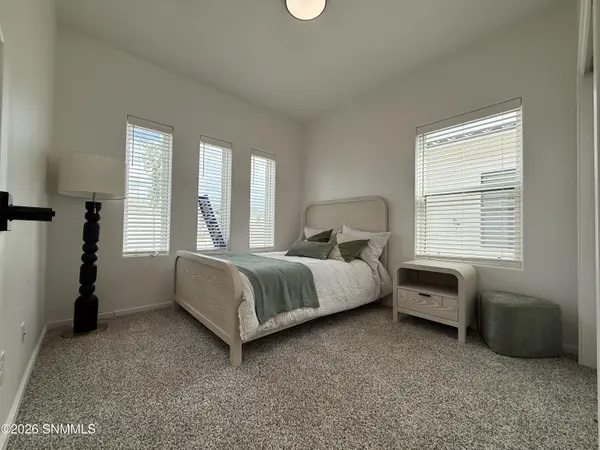 1049 Arabetto RD, Las Cruces, NM 88012