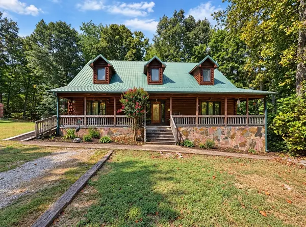 134 Oak Dr, Smithville, TN 37166