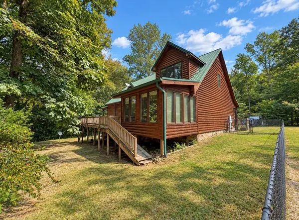 134 Oak Dr, Smithville, TN 37166