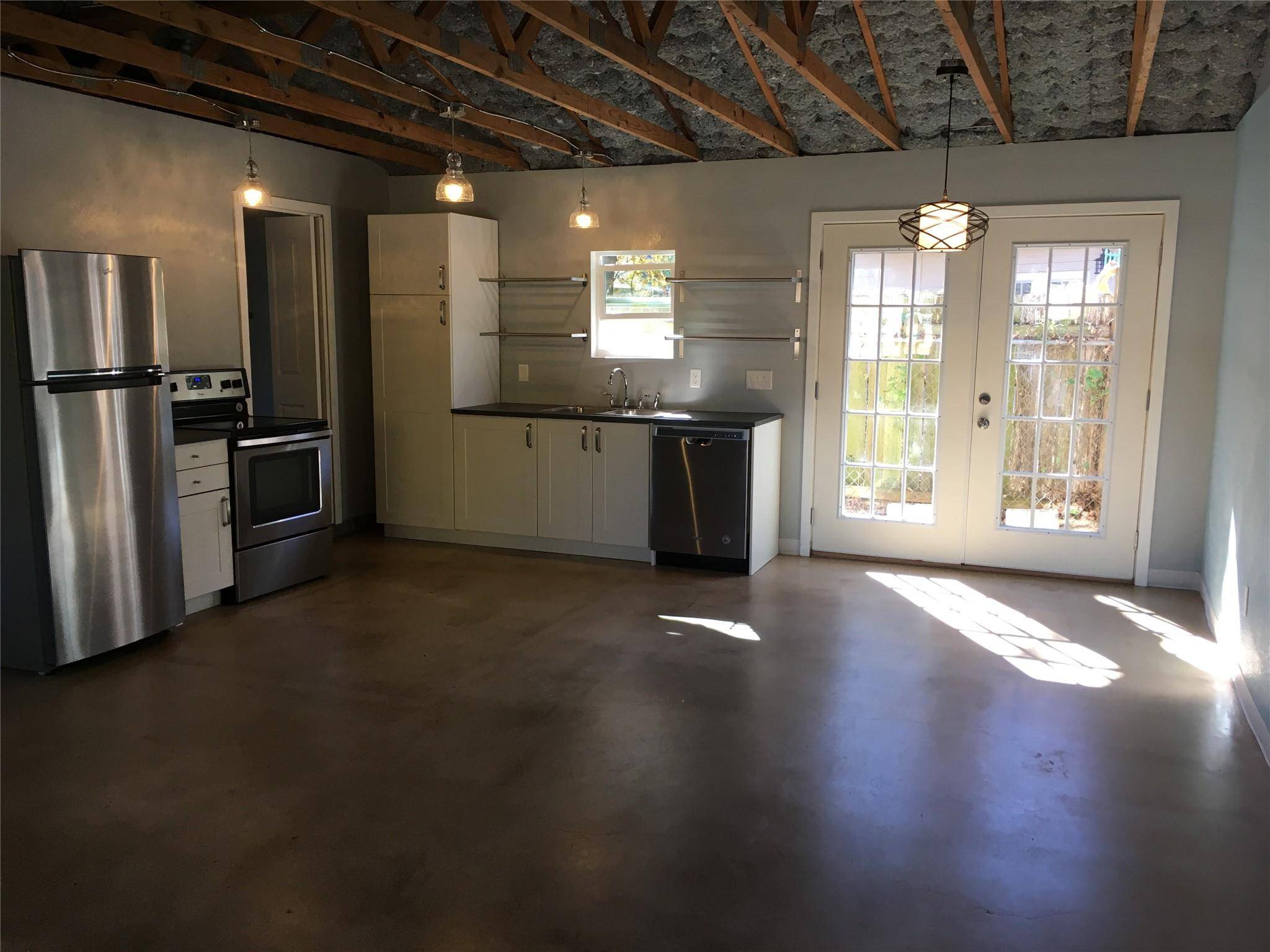 701 Vargas RD, Austin, TX 78741