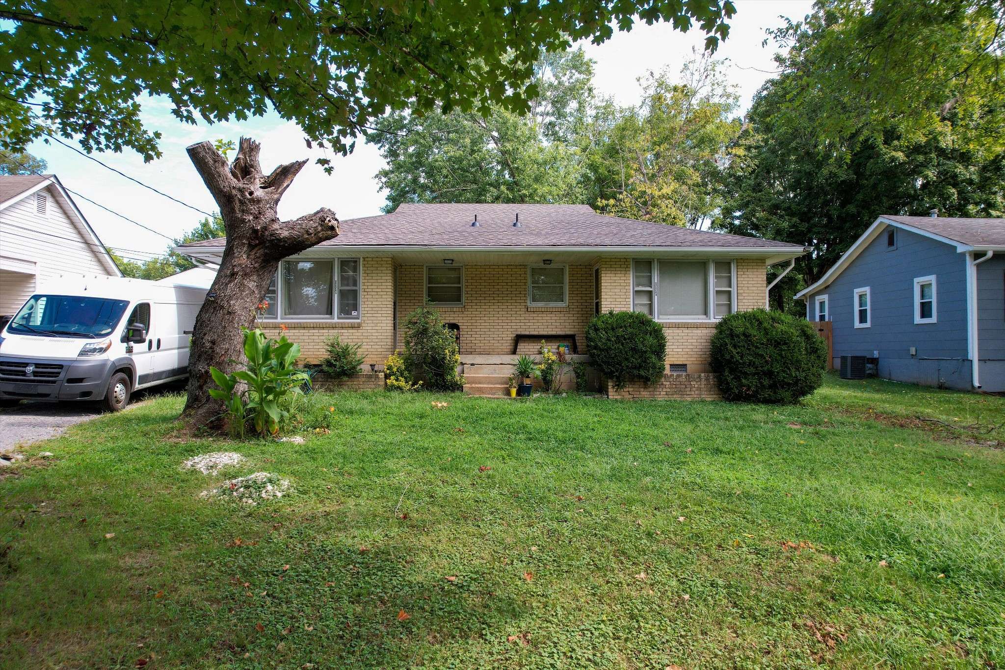 111 Becker Ave, Old Hickory, TN 37138