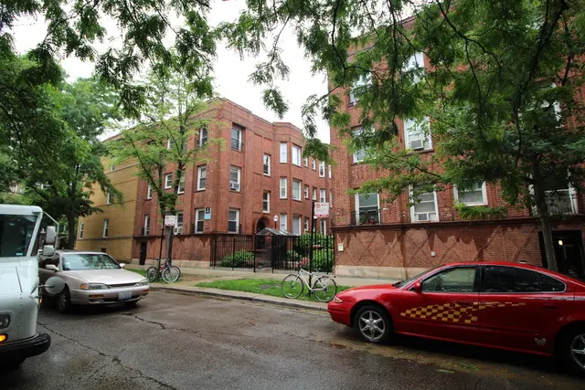 1338.5 W Argyle ST #3N, Chicago, IL 60640