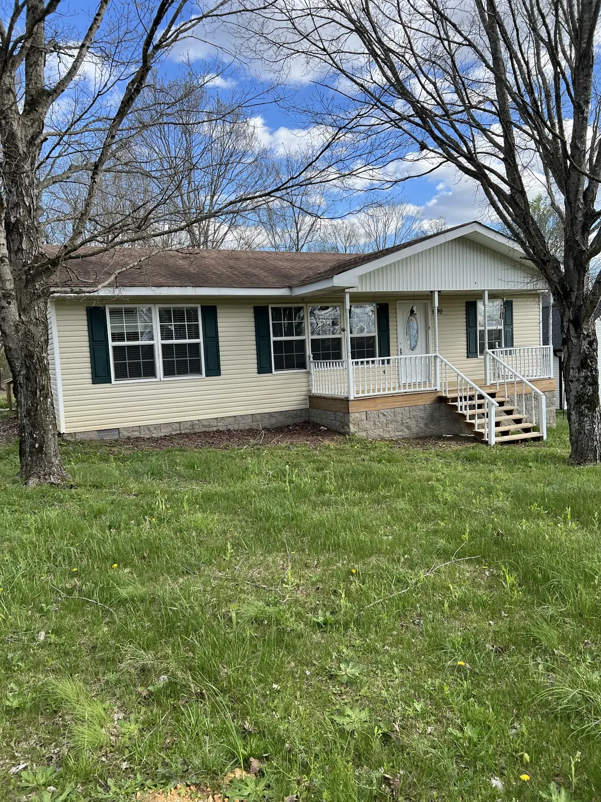 1470 Turnpike Rd, Summertown, TN 38483