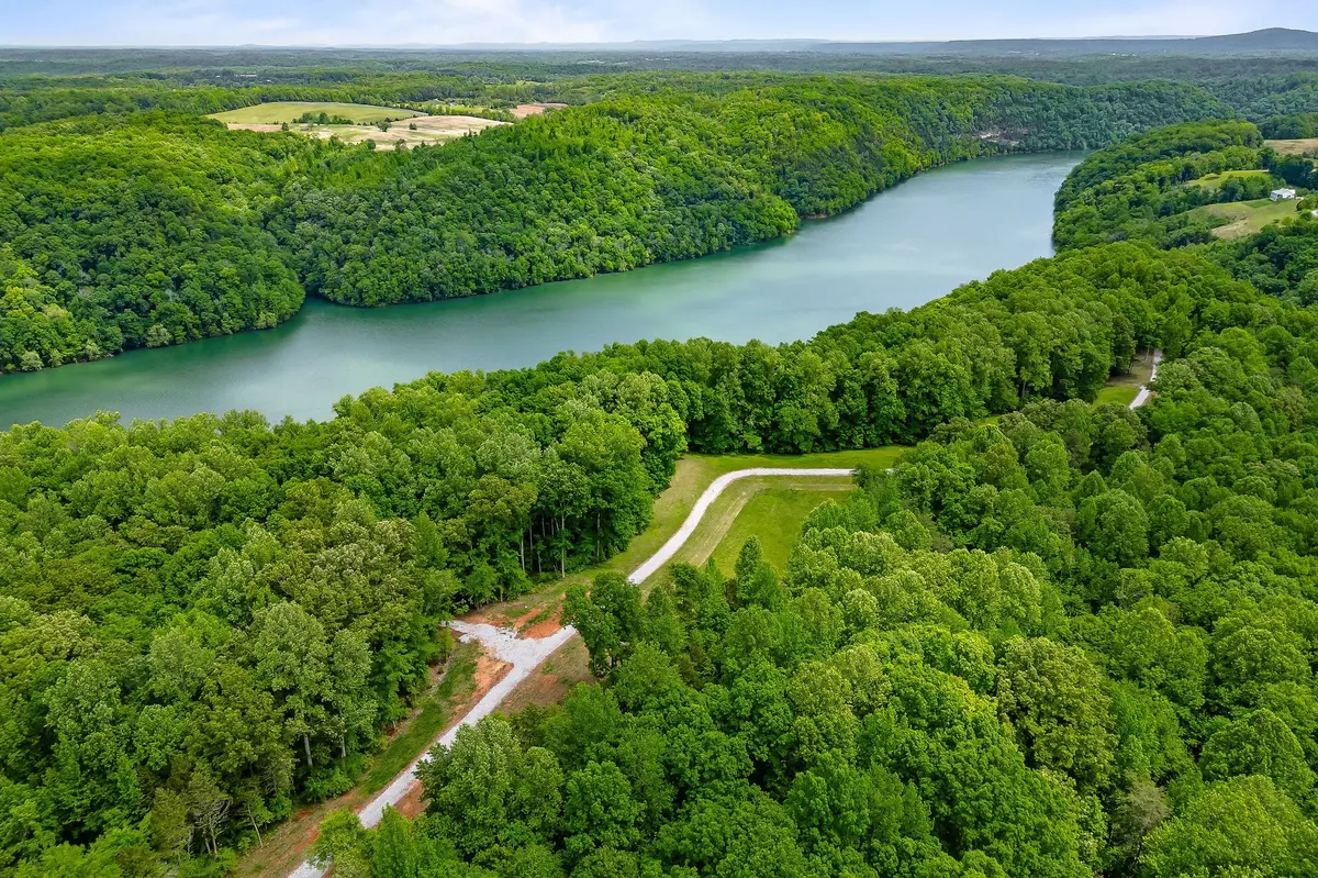 7D Potts Camp Rd, Smithville, TN 37166